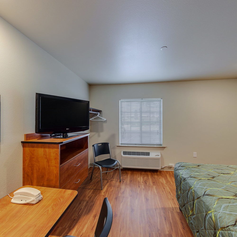 Suburban Studios Watford City Eksteriør billede